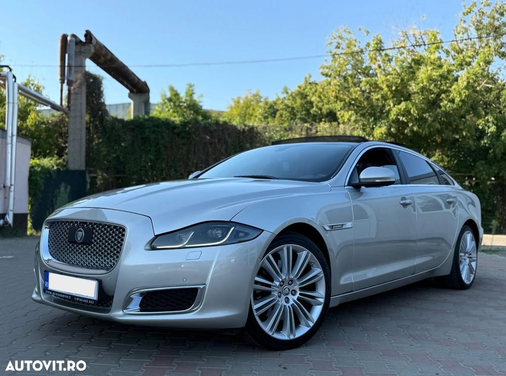 Jaguar XJ 30d Premium Luxury - 1