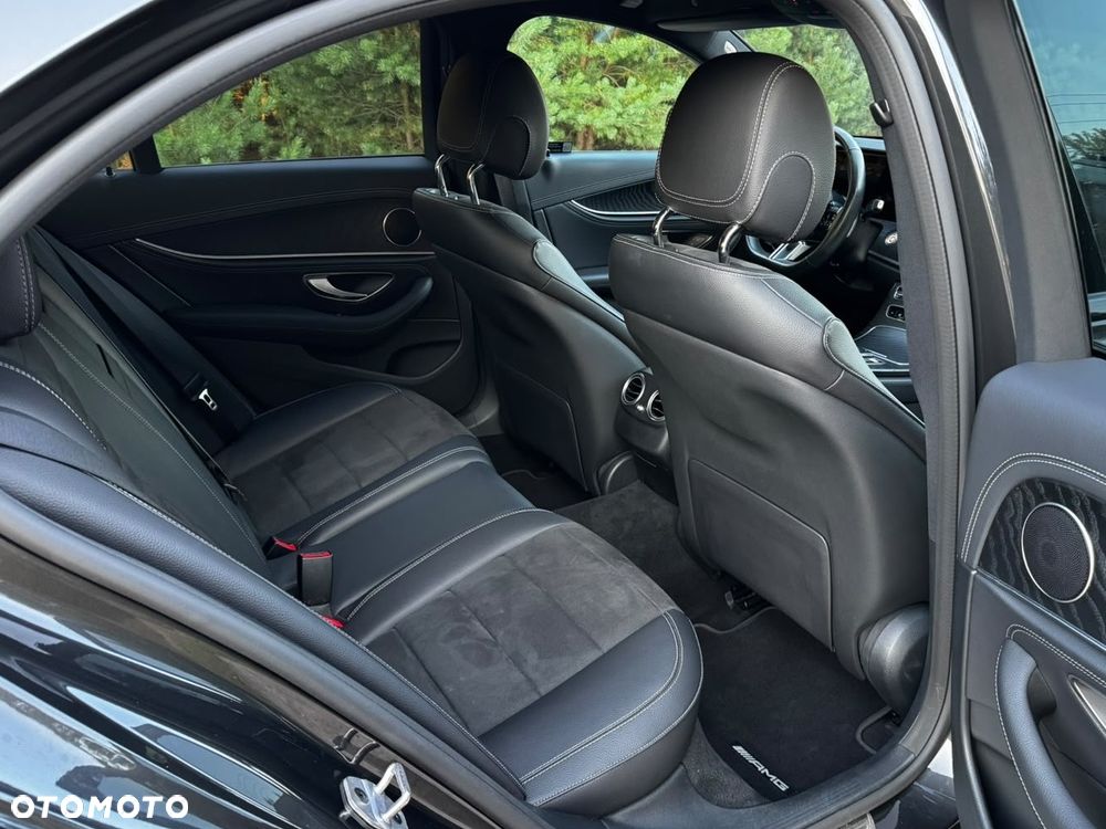 Mercedes-Benz Klasa E 220 d 4-Matic AMG - 16