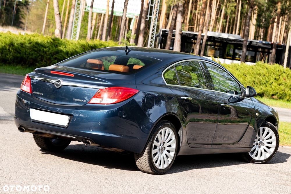 Opel Insignia 2.0 SIDI Turbo 4x4 Innovation - 10