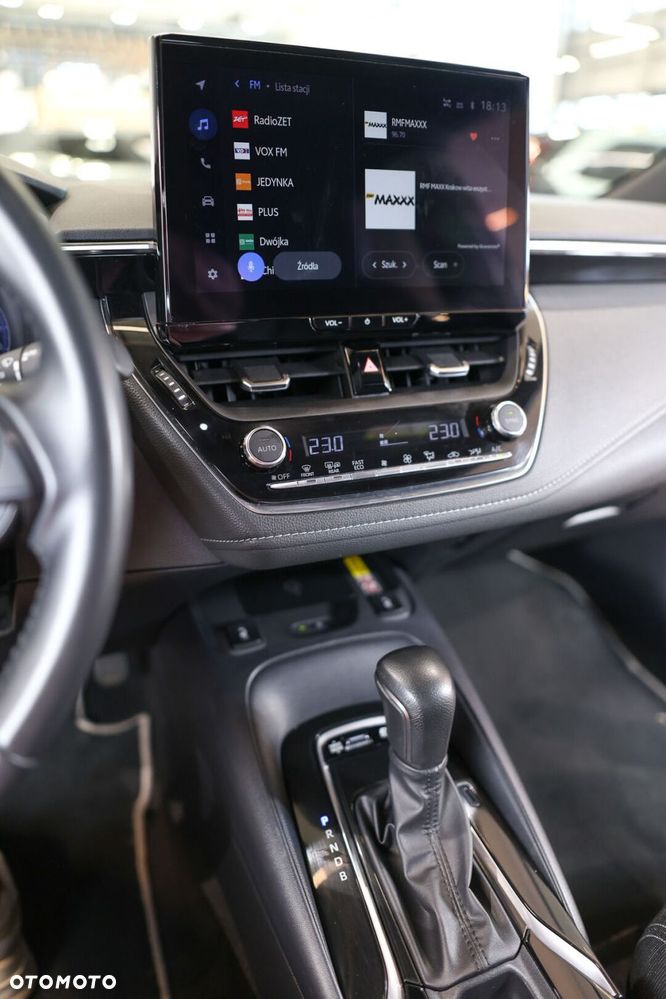 Toyota Corolla 1.8 Hybrid Comfort - 21