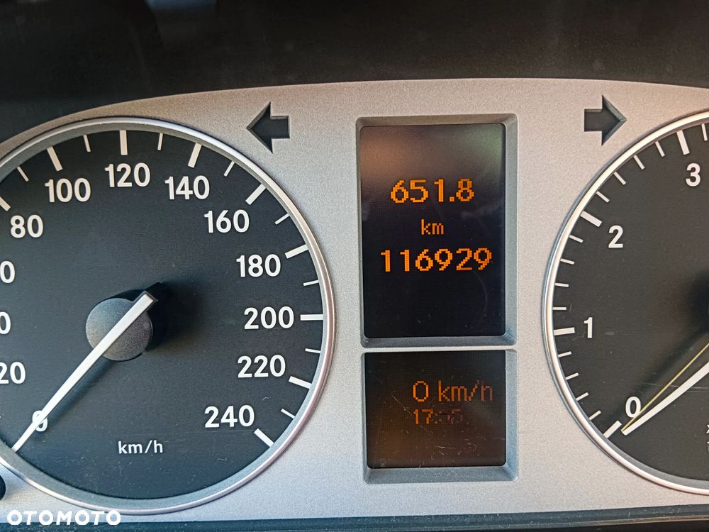 Mercedes-Benz Klasa B 160 BlueEFFICIENCY SPORT EDITION - 19