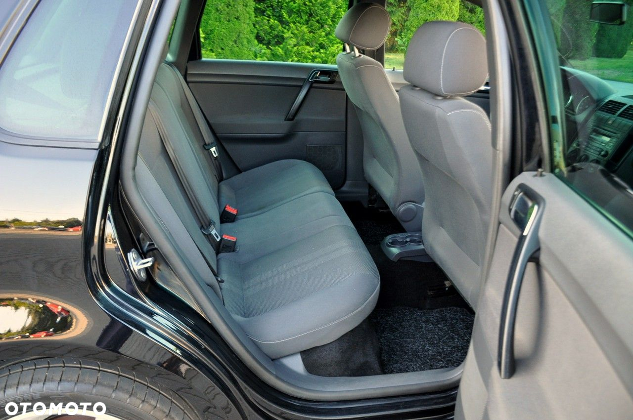 Volkswagen Polo - 20