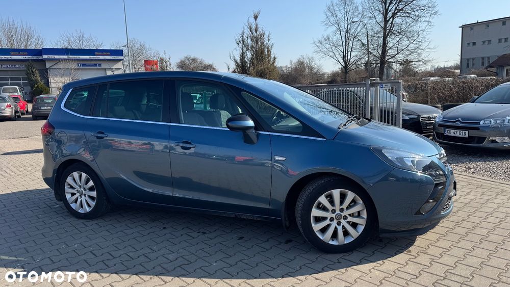 Opel Zafira 1.6 T SIDI Cosmo S&S EU6 - 17