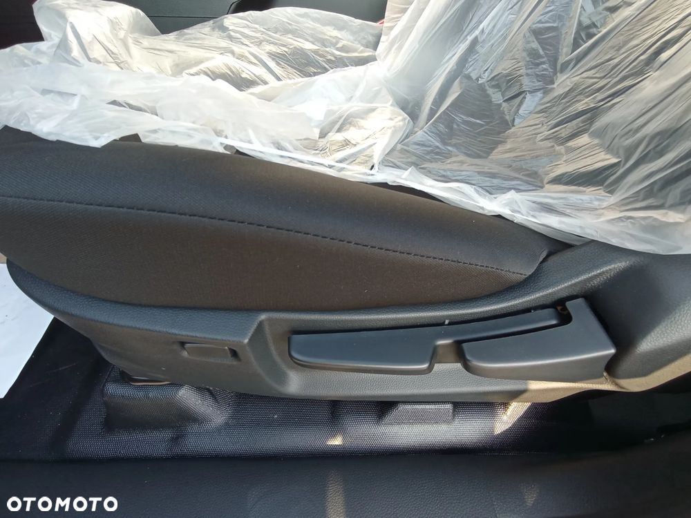 Isuzu D-Max 1.9 DC L - 26