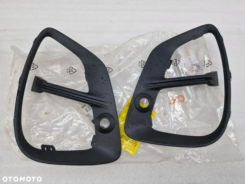 RENAULT CAPTUR II 19- NOWA LEWA + PRAWA KRATKA BOCZNA ZDERZAKA PRZEDNIEGO PRZÓD NA PDC , KOMPLET , NR 261A31B52R / 261A24097R , NR AUKCJI D/30 - 1