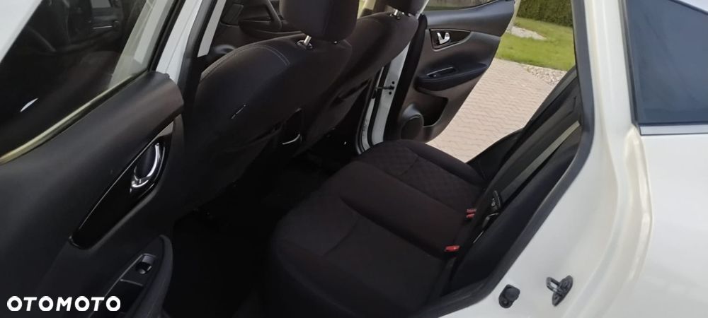 Nissan Qashqai - 9