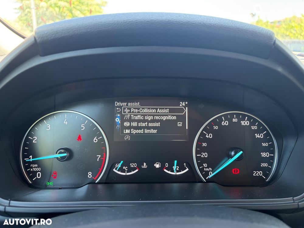 Ford EcoSport 1.0 EcoBoost Titanium - 13
