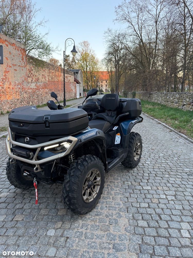 Can-Am Outlander Max - 2