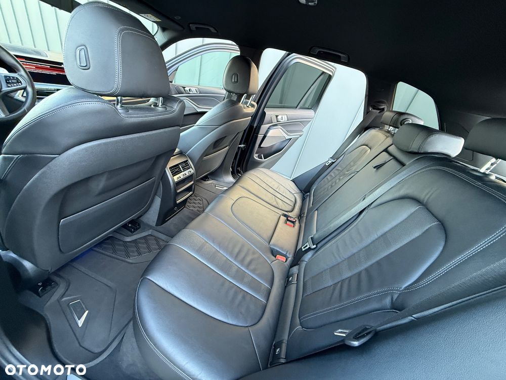 BMW X5 xDrive30d sport - 24