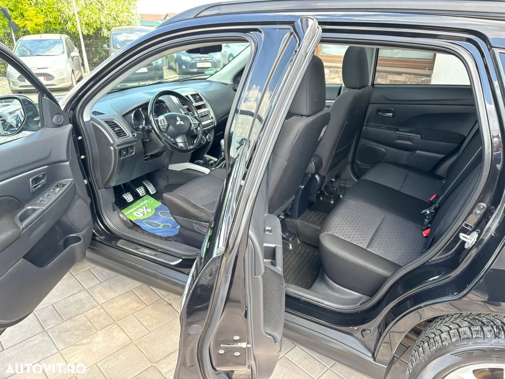 Mitsubishi ASX - 14
