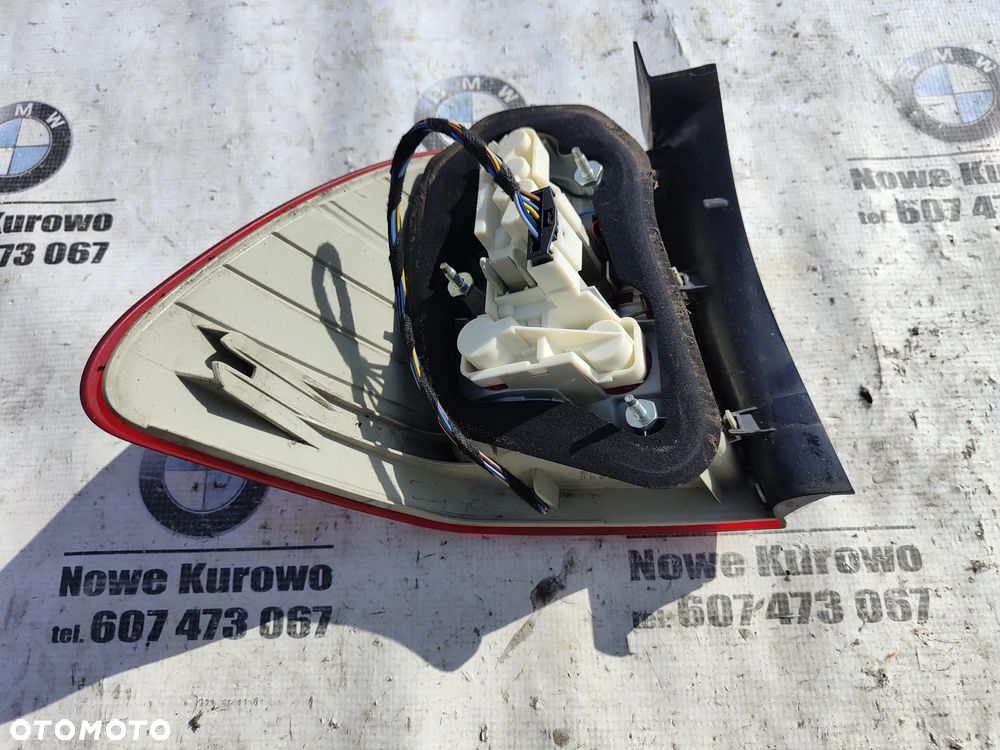 BMW E91 LCI Lampa tylna prawa narożna w błotnik LED 4871738 - 4