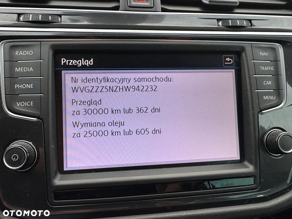 Volkswagen Tiguan - 16