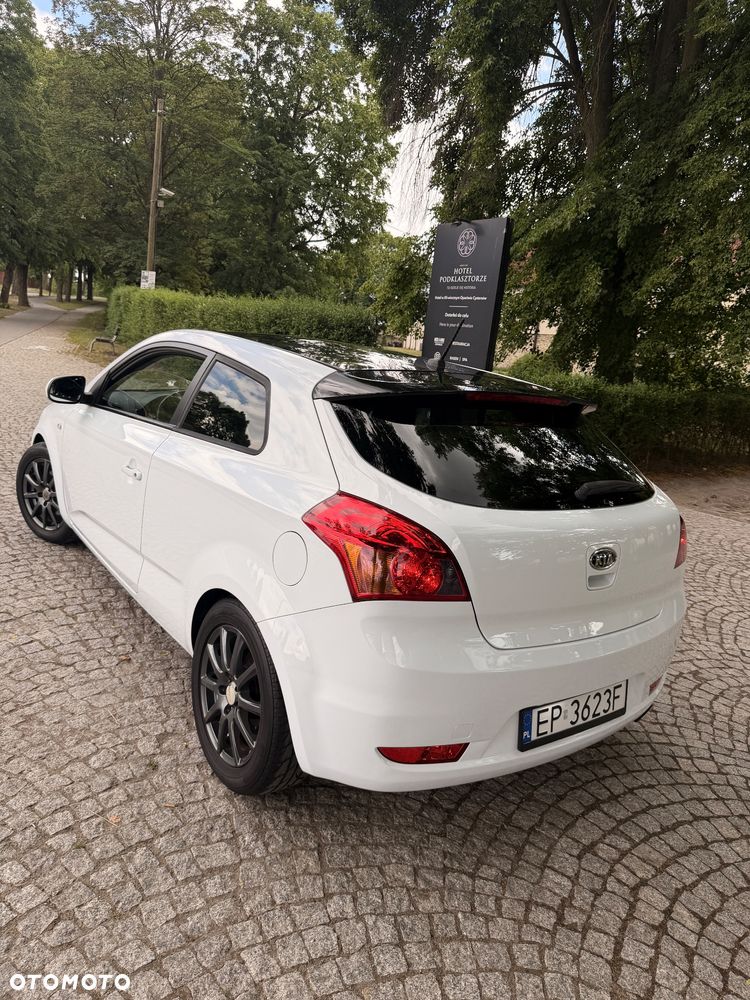 Kia ProCeed 1.4 S - 10