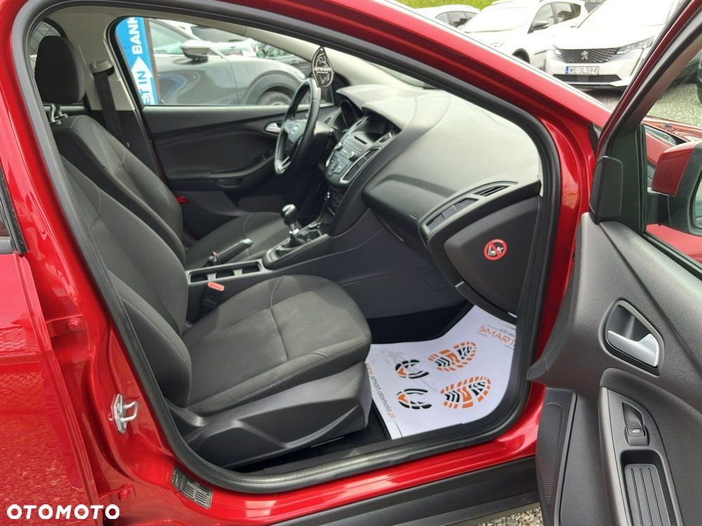 Ford Focus 1.0 EcoBoost Trend Edition Business - 27