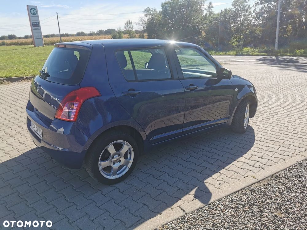Suzuki Swift - 5