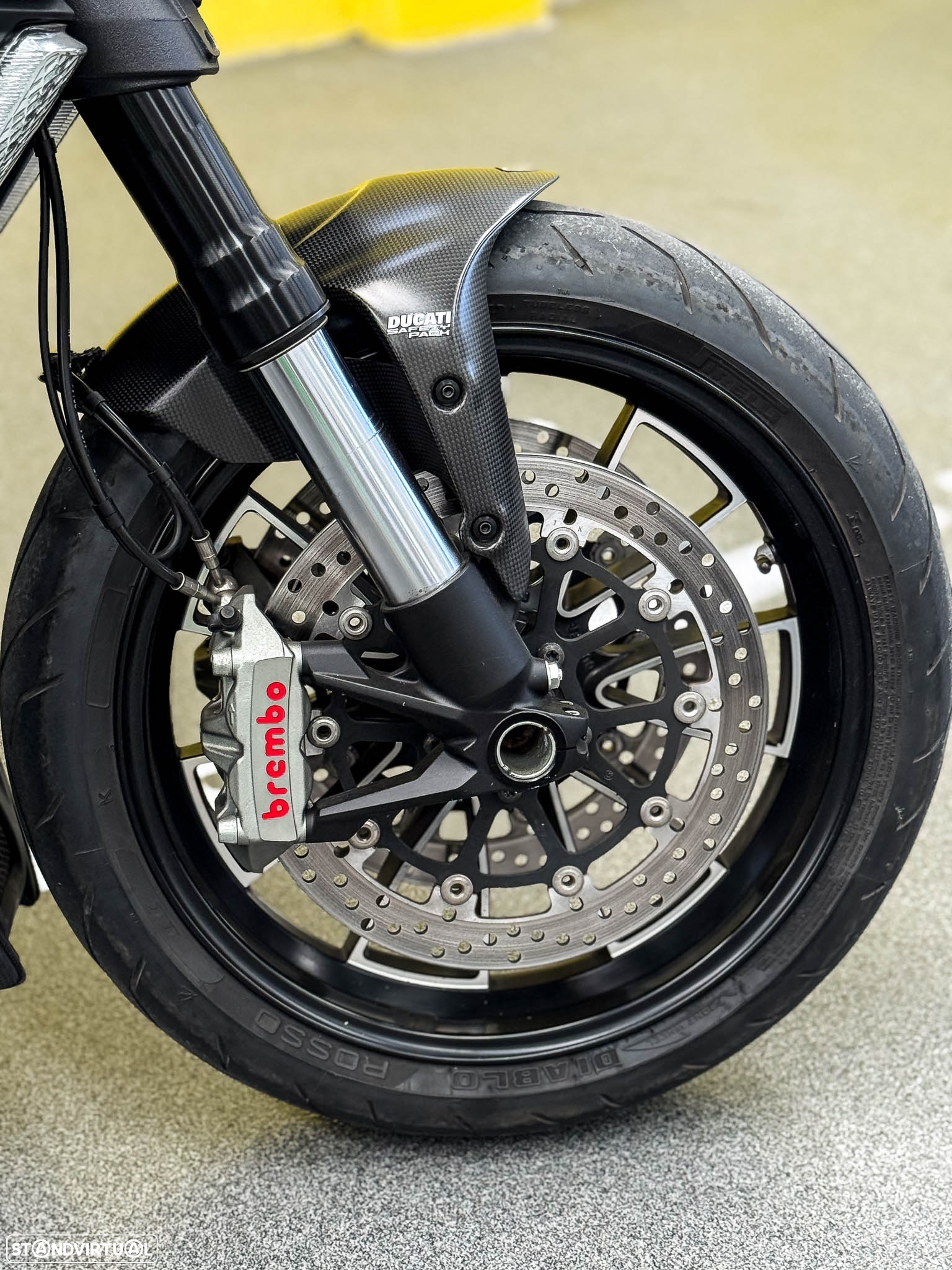 Ducati Diavel Carbon - 5