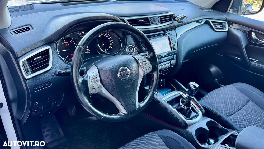 Nissan Qashqai 1.5 DCI Start/Stop N-Connecta - 9