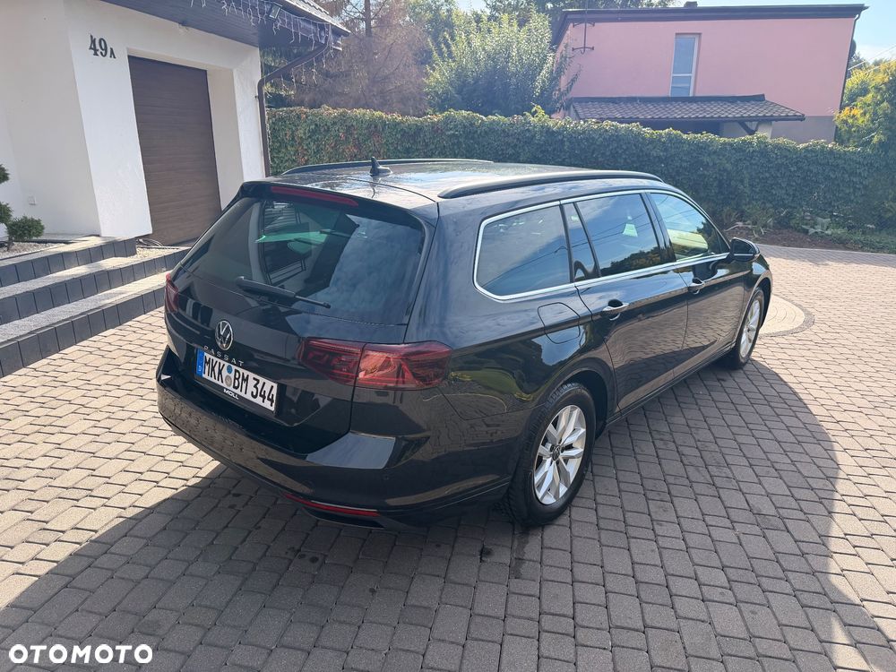 Volkswagen Passat 2.0 TDI SCR Style DSG - 4