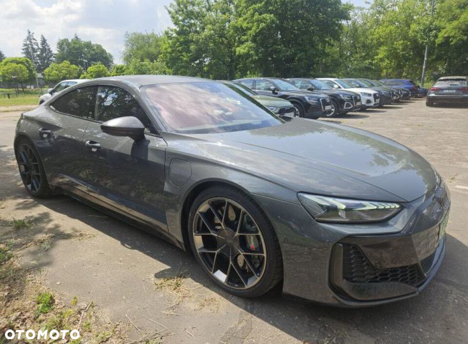 Audi e-tron GT - 11