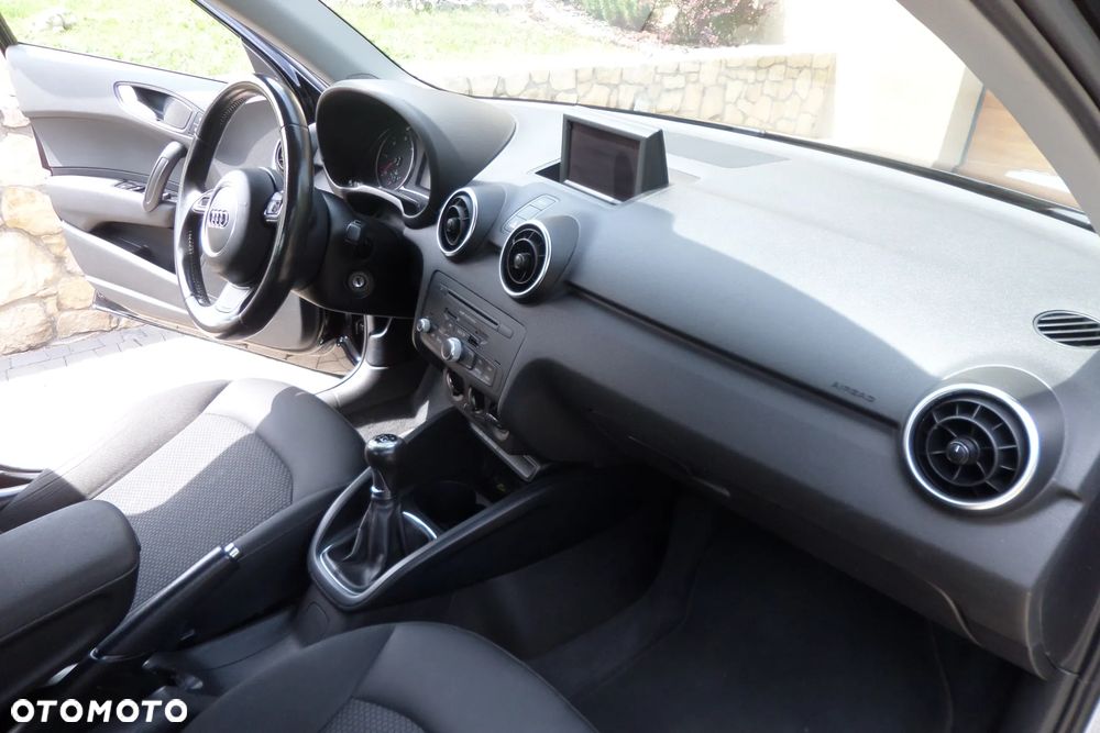 Audi A1 Sportback - 8