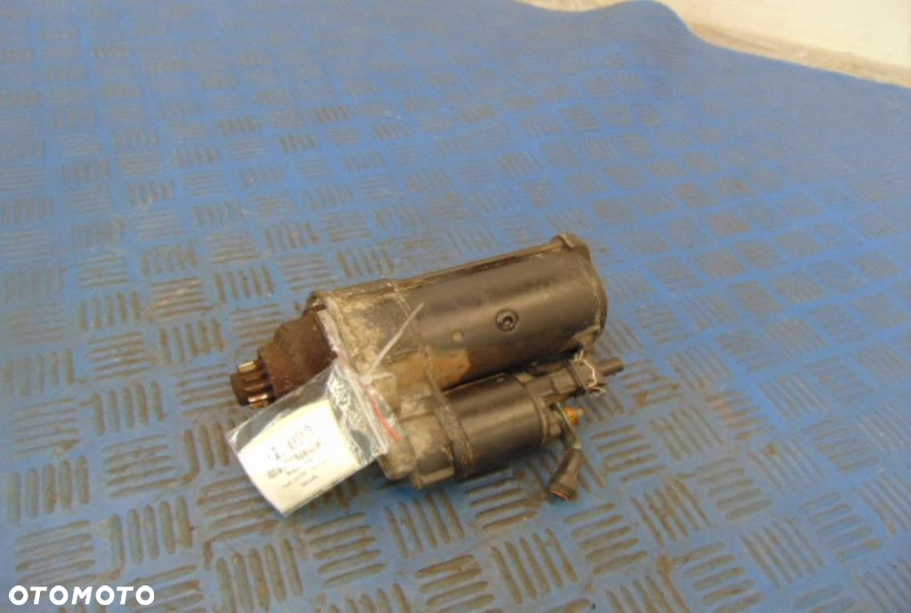 AUDI A4 B5 1.9 ROZRUSZNIK 02A911024B VALEO - 3