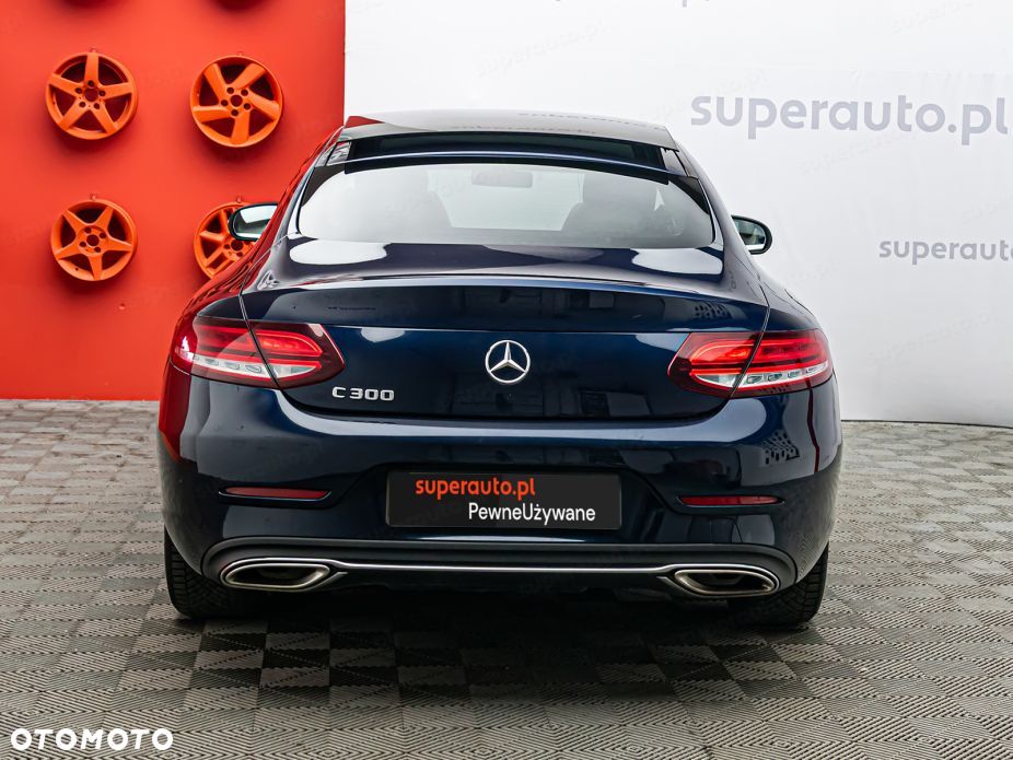 Mercedes-Benz Klasa C 300 9G-TRONIC - 6