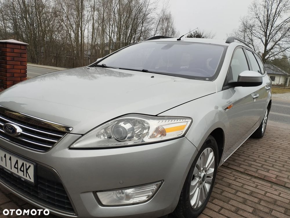 Ford Mondeo 2.0 Ghia - 16