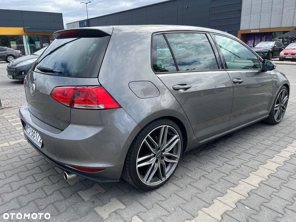 Volkswagen Golf 1.2 TSI BlueMotion Technology MATCH - 4