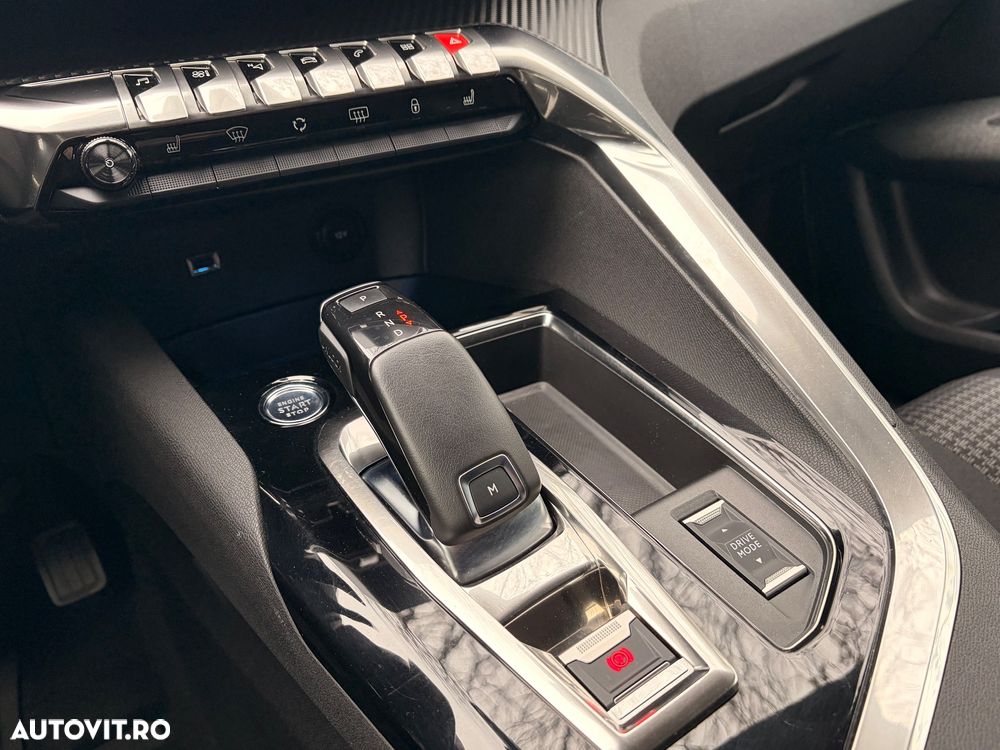 Peugeot 3008 1.5 BlueHDI 130 EAT8 Active Pack - 9