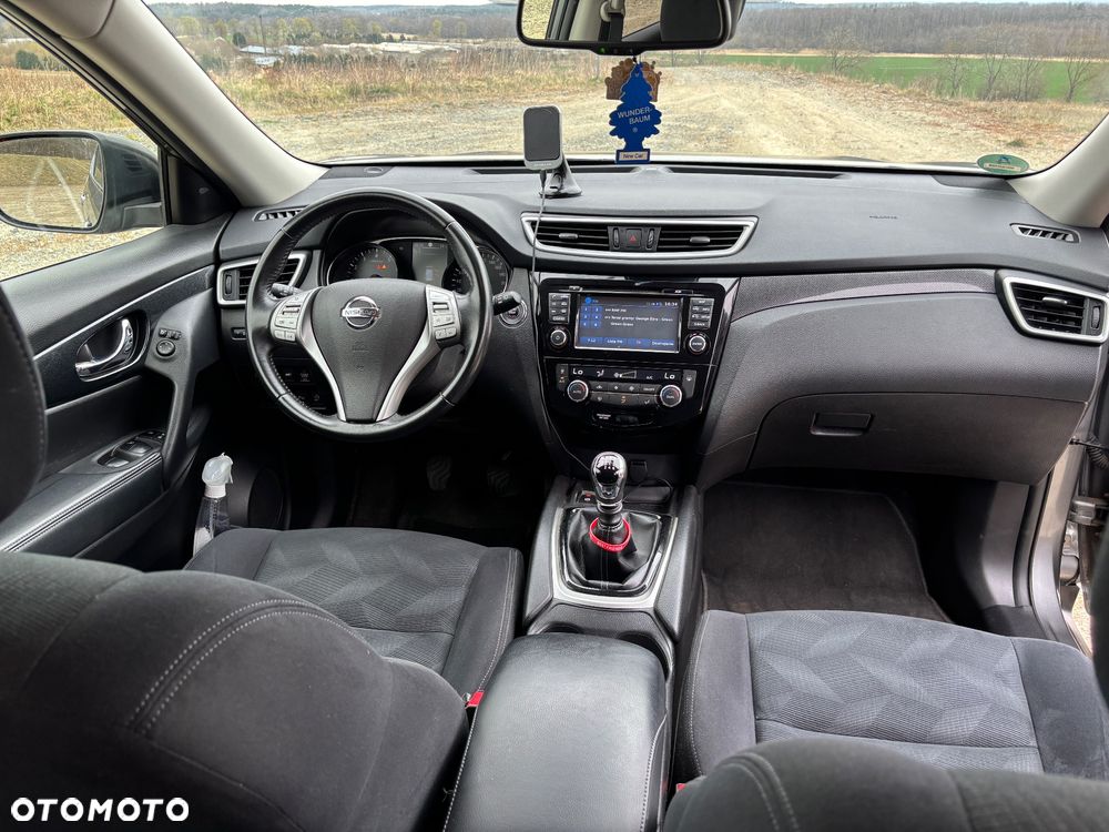 Nissan X-Trail - 10