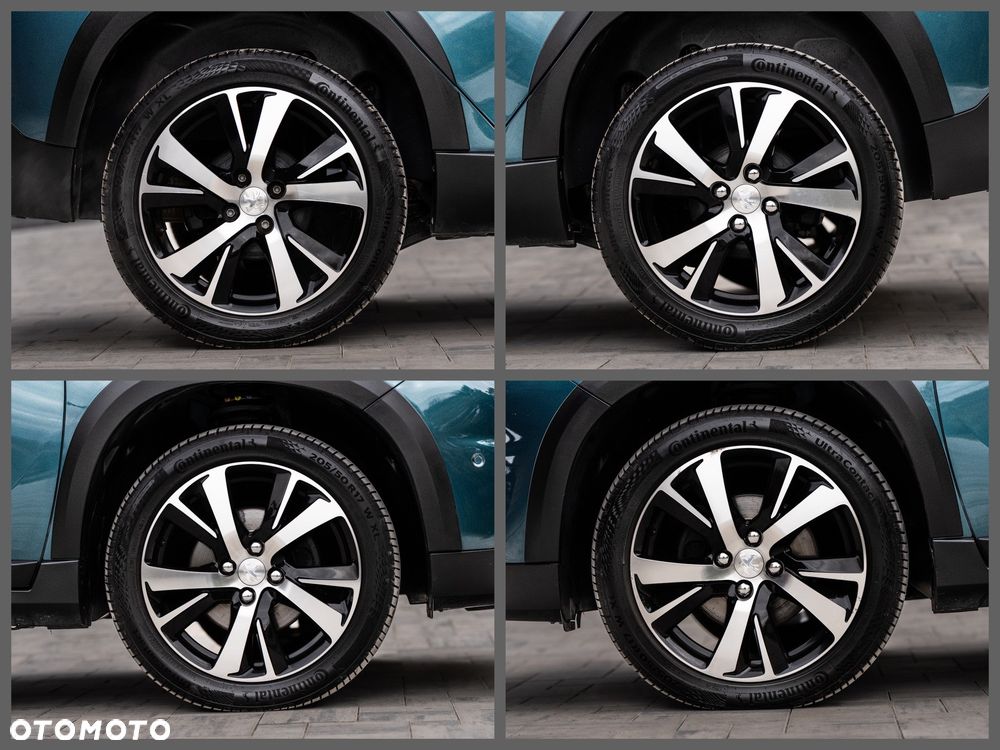 Peugeot 2008 1.2 Pure Tech Allure S&S - 21
