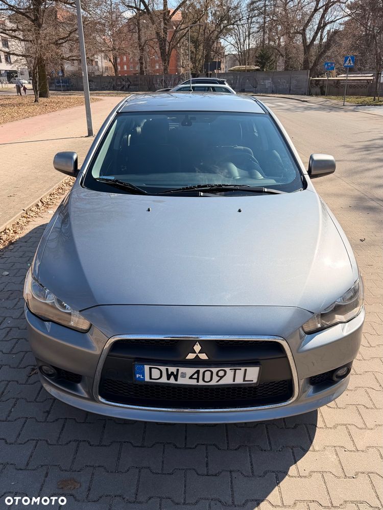 Mitsubishi Lancer 1.6 Inform - 13