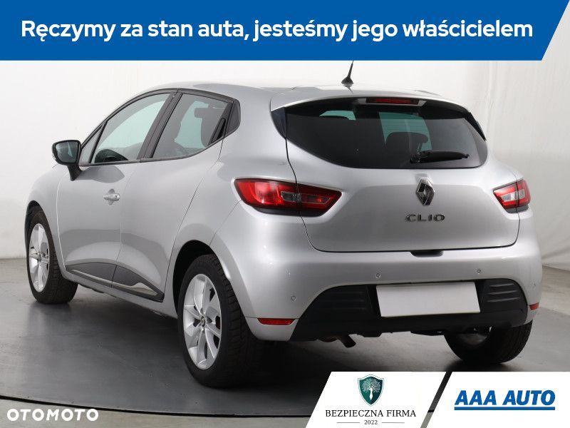 Renault Clio - 6