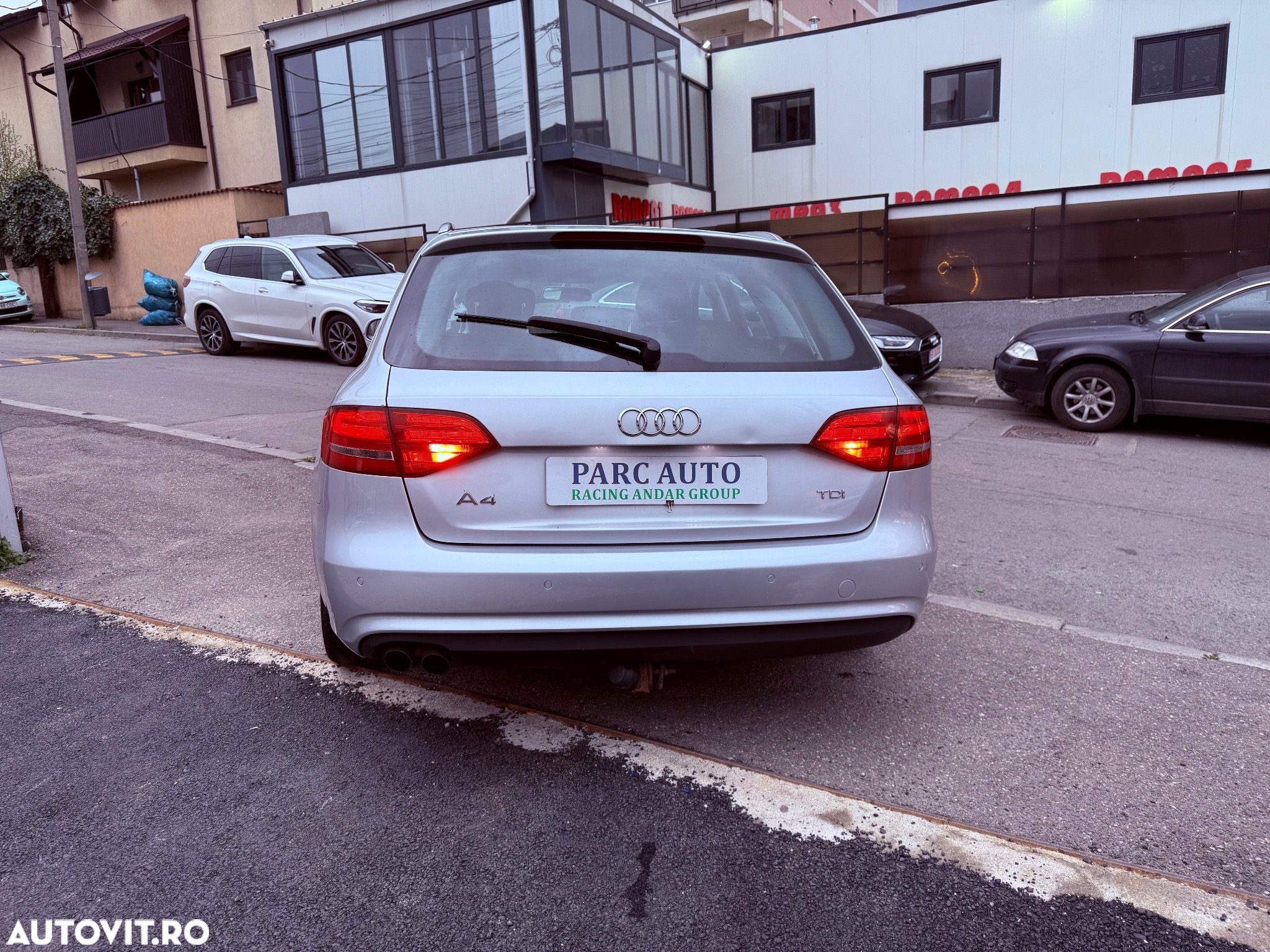 Audi A4 2.0 TDI DPF Attraction - 8