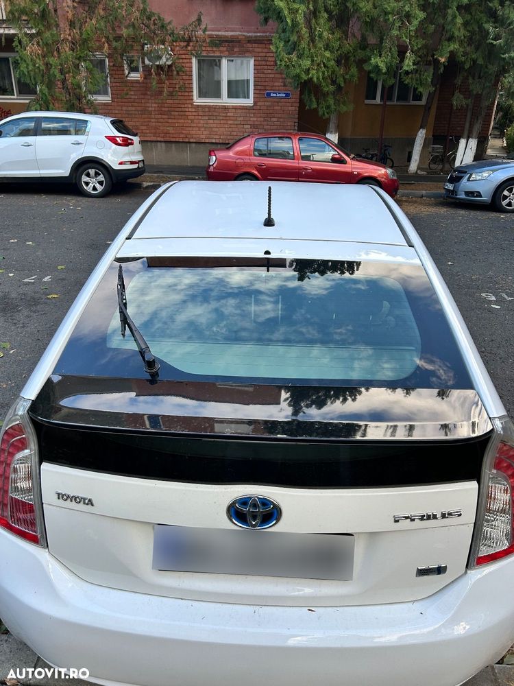 Toyota Prius (Hybrid) Comfort - 7