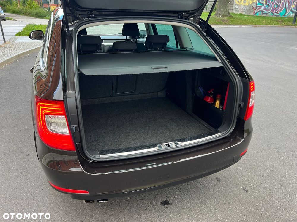 Skoda Superb - 8
