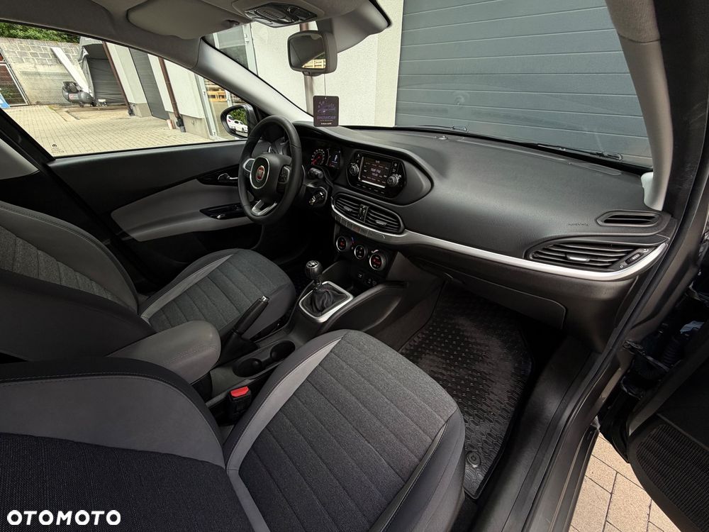 Fiat Tipo 1.4 T-Jet 16v Lounge - 10