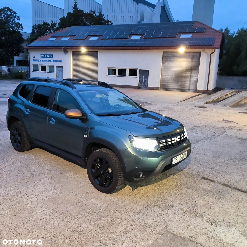 Dacia Duster 2023 photo 2
