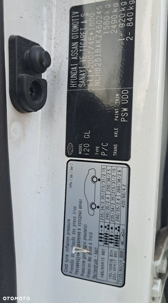 Hyundai i20 1.2 - 15