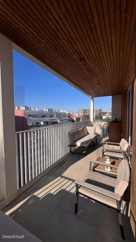 T2 Luxuoso e decorado no coração de Lisboa com vista panoramica - Grande imagem: 3/60