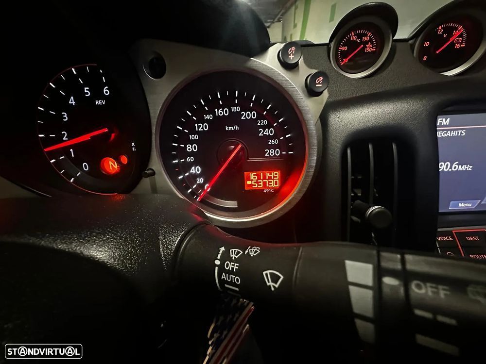 Nissan 370 Z Pack NAV+JA19 - 11