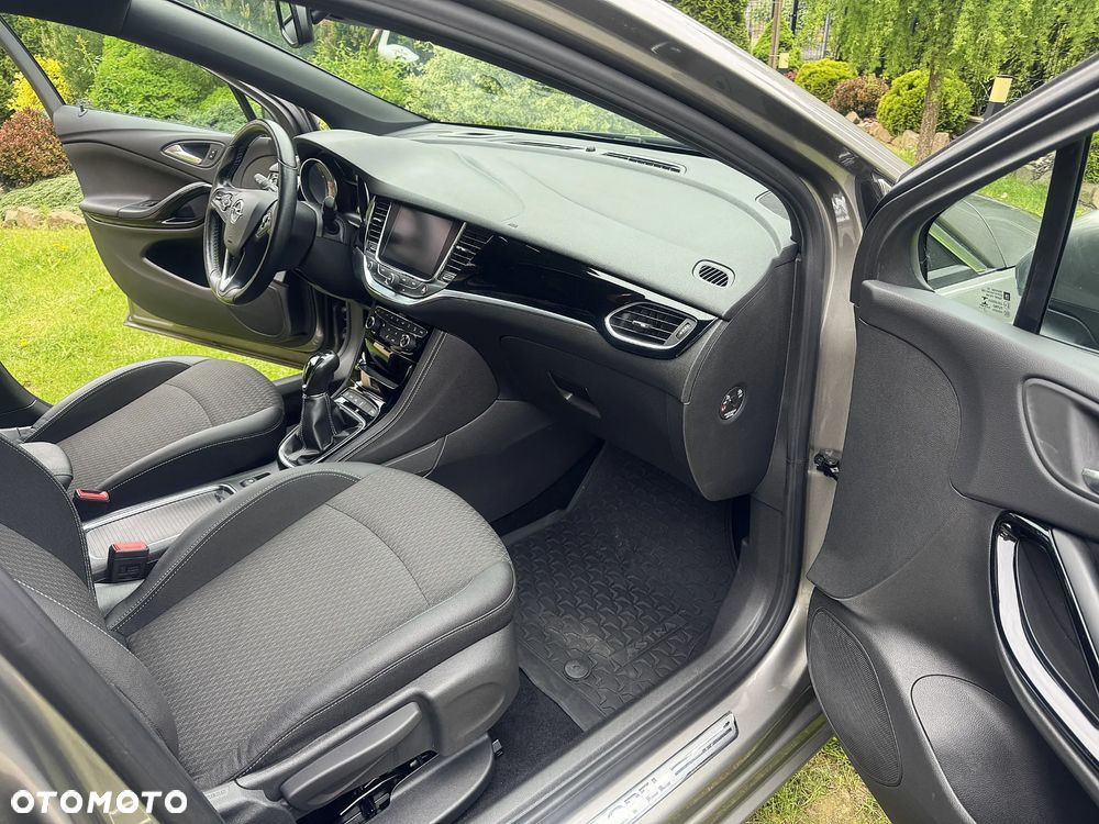 Opel Astra 1.4 Turbo Innovation - 10