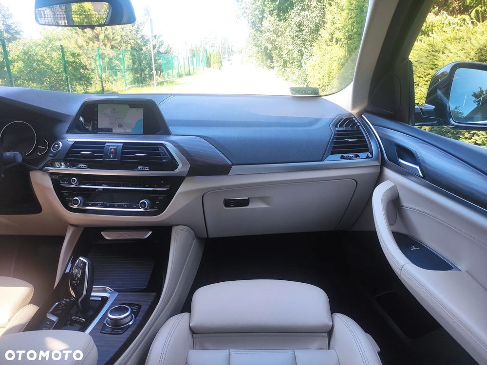 BMW X4 xDrive20i xLine sport - 26