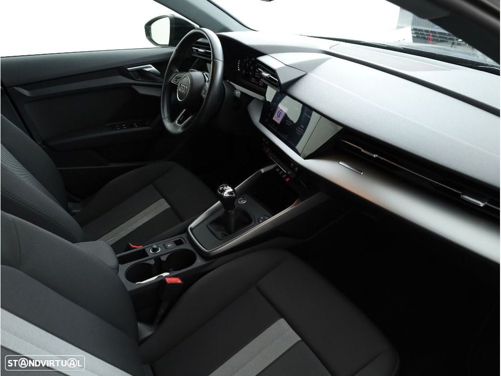 Audi A3 Limousine 30 TDI - 21