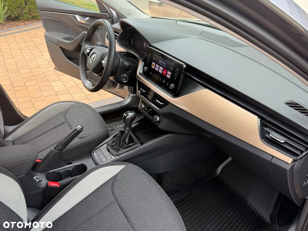 Skoda Kamiq 1.0 TSI Style DSG - 27