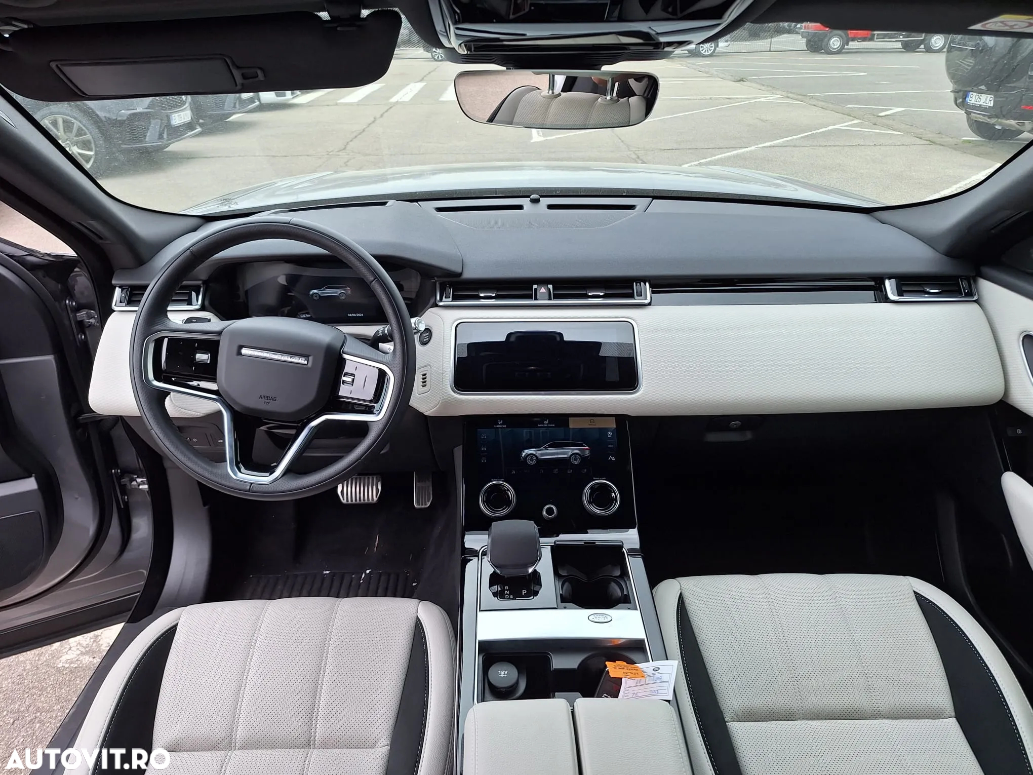 Land Rover Range Rover Velar R-Dynamic 2.0 P250 S - 8