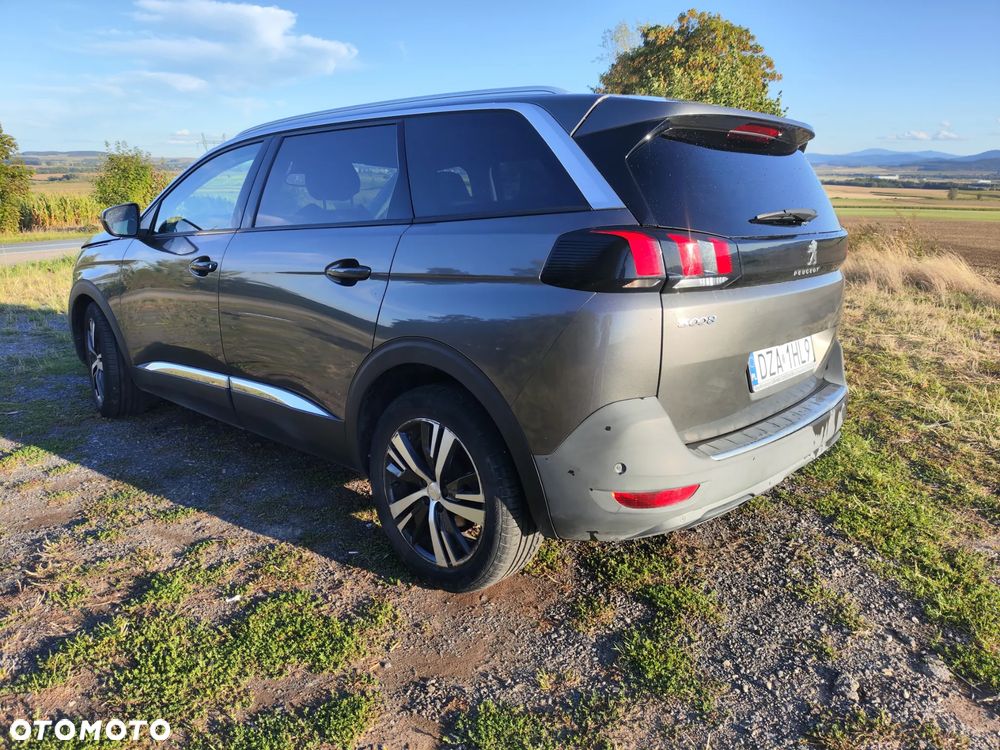 Peugeot 5008 1.6 BlueHDI Allure S&S EAT6 - 19