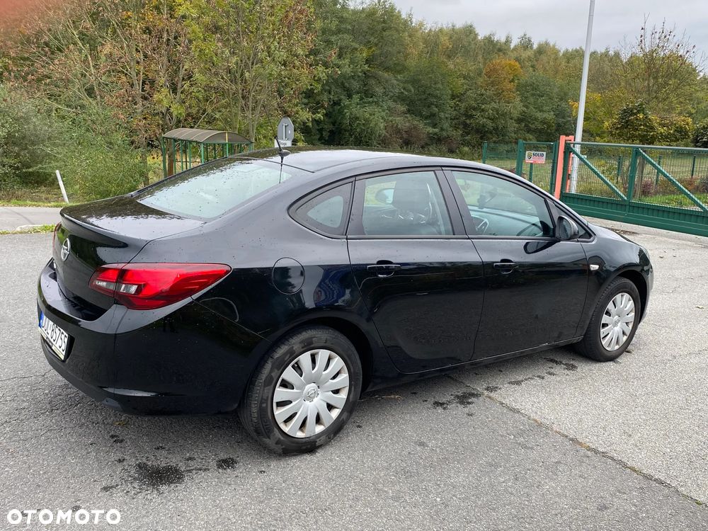 Opel Astra 1.4 T EU6 - 3