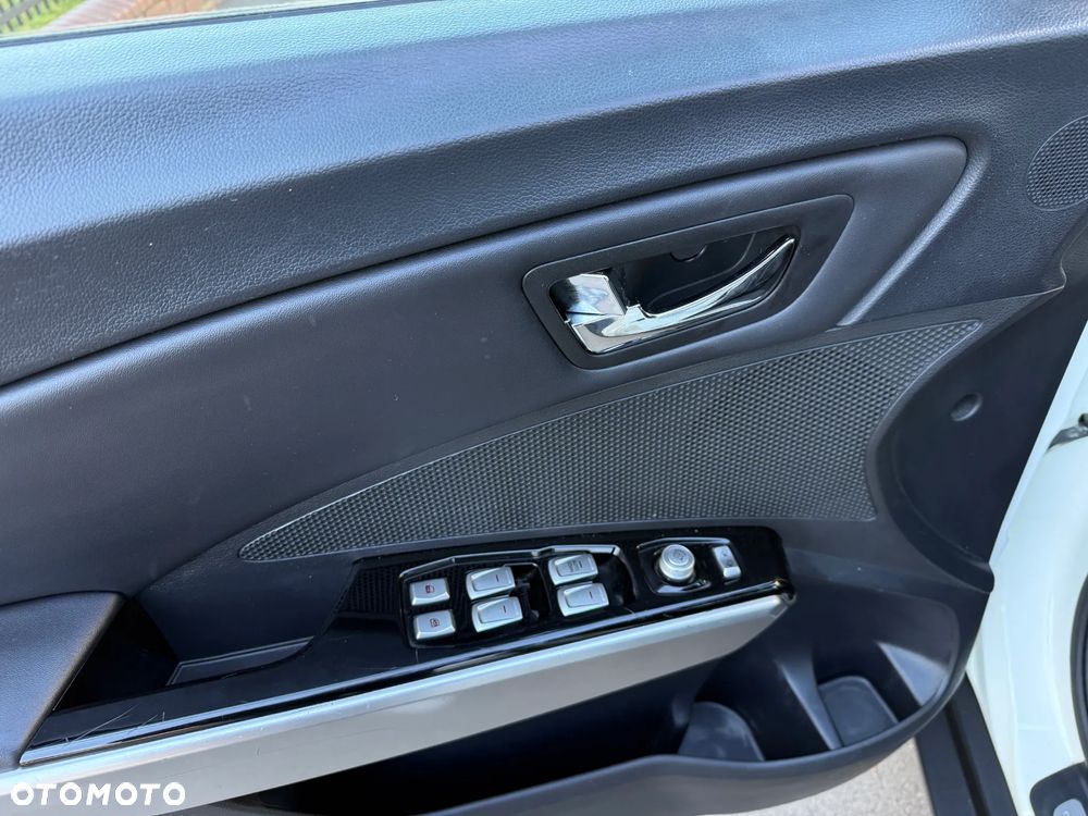 SsangYong/KGM Tivoli 1.6 D Onyx - 14