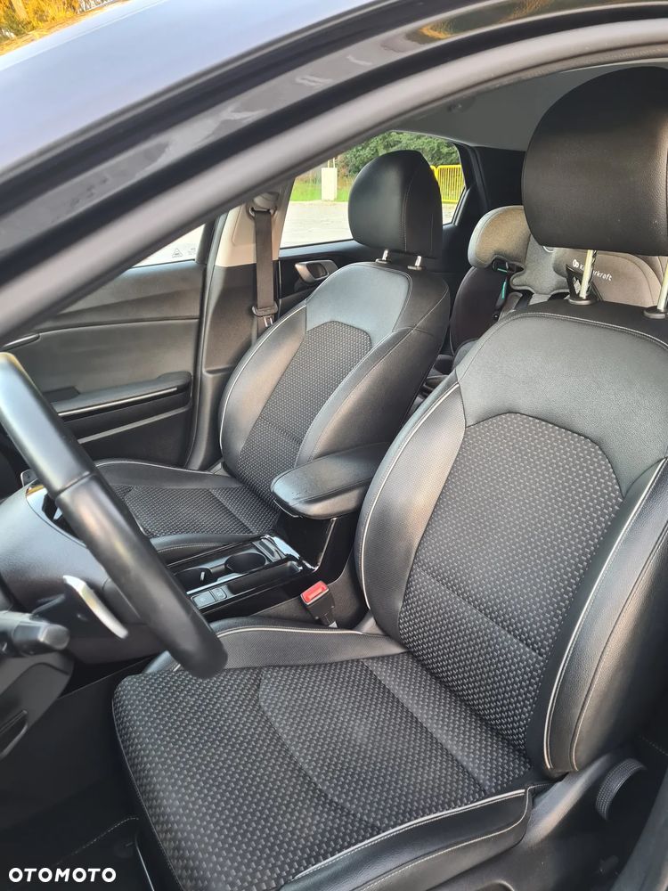 Kia XCeed 1.6 GDI DCT6 OPF SPIRIT - 24